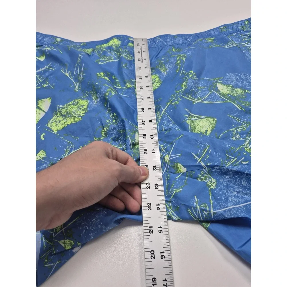 The North Face Limitless Run Shorts Mens 2XL Blue Abstract Print Lined Quick Dry